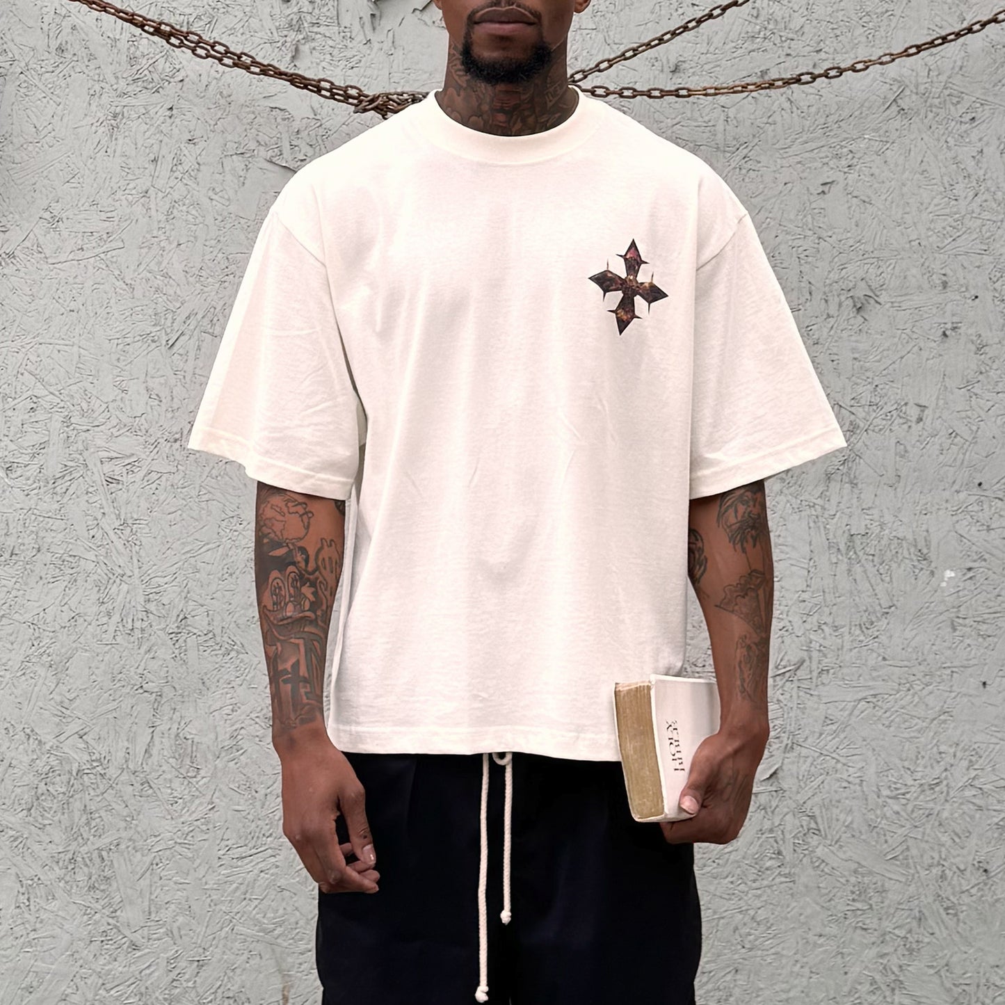 'Pray through the pain' Cropped Length Tee (cream)